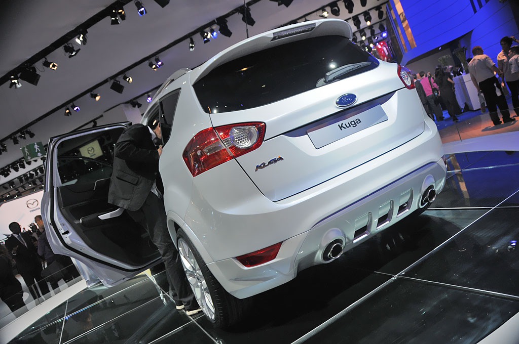 My perfect Ford Kuga. 3DTuning - probably the best car ...